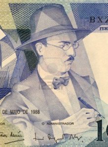 Fernando Pessoa on Portuguese currency